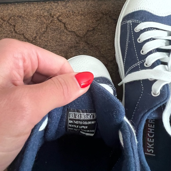 Skechers Roadies- True Roots-  Blue and White Casual Sneakers - Picture 9 of 9